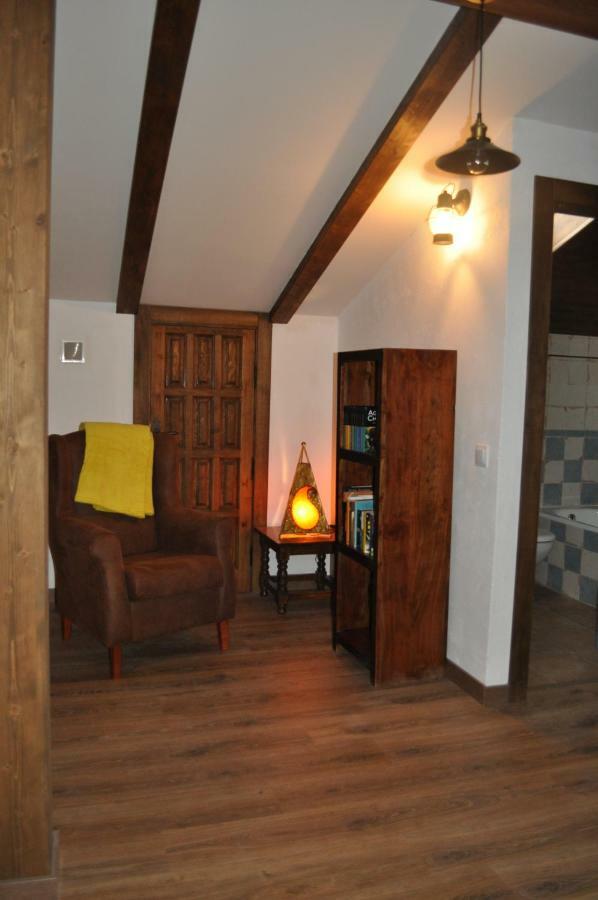 Casa Los 5 Canos Sotillo de la Adrada Εξωτερικό φωτογραφία