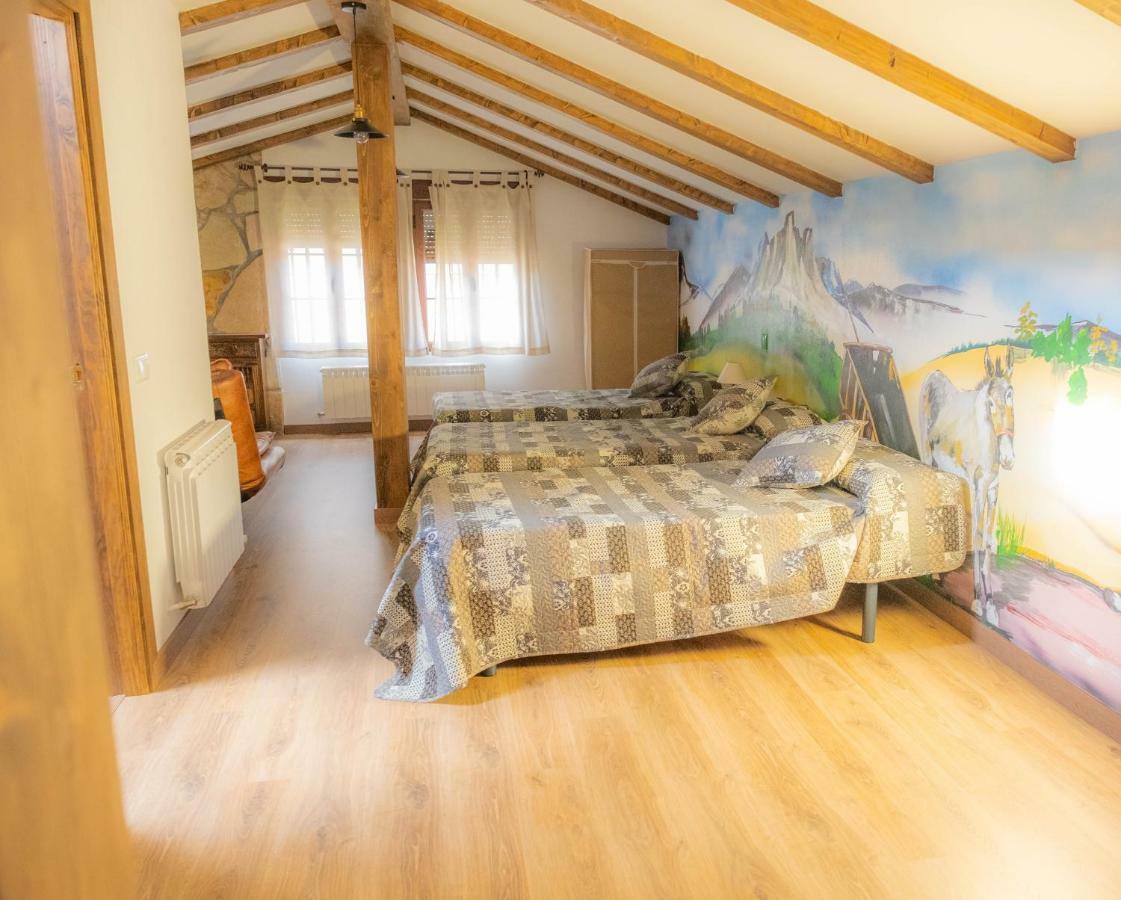 Casa Los 5 Canos Sotillo de la Adrada Εξωτερικό φωτογραφία