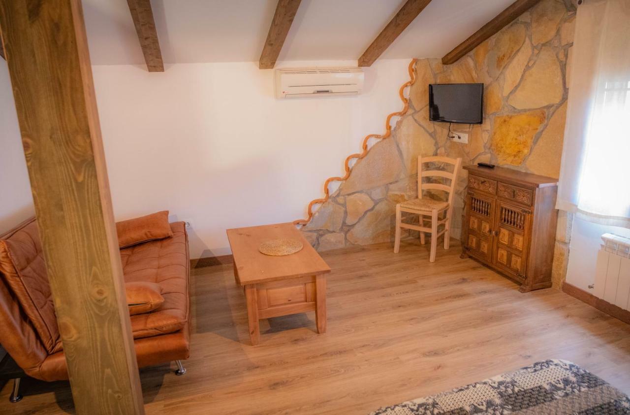 Casa Los 5 Canos Sotillo de la Adrada Εξωτερικό φωτογραφία