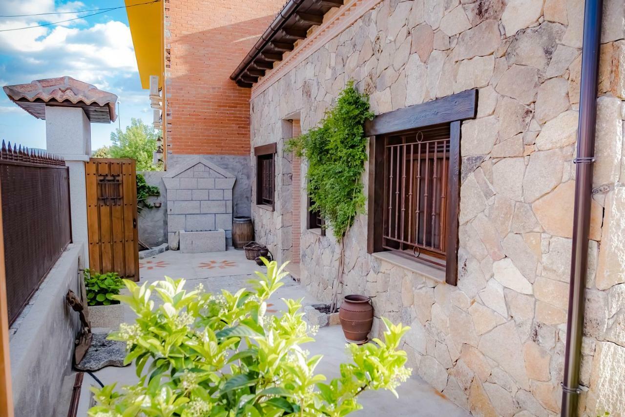 Casa Los 5 Canos Sotillo de la Adrada Εξωτερικό φωτογραφία