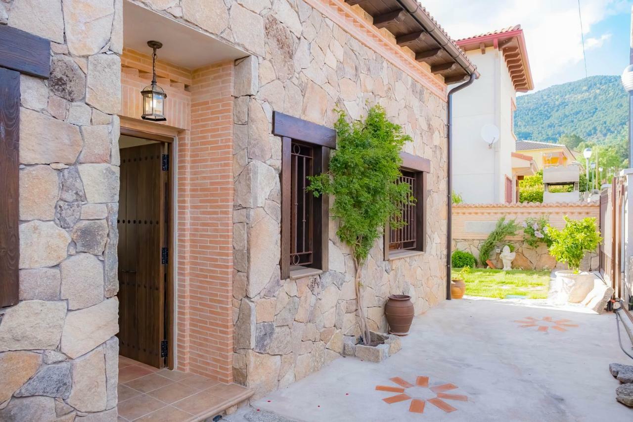 Casa Los 5 Canos Sotillo de la Adrada Εξωτερικό φωτογραφία